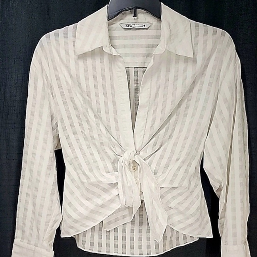ZARA Top Blouse Long Sleeve White Ecru Cream Cotton Size Medium - Picture 4 of 13